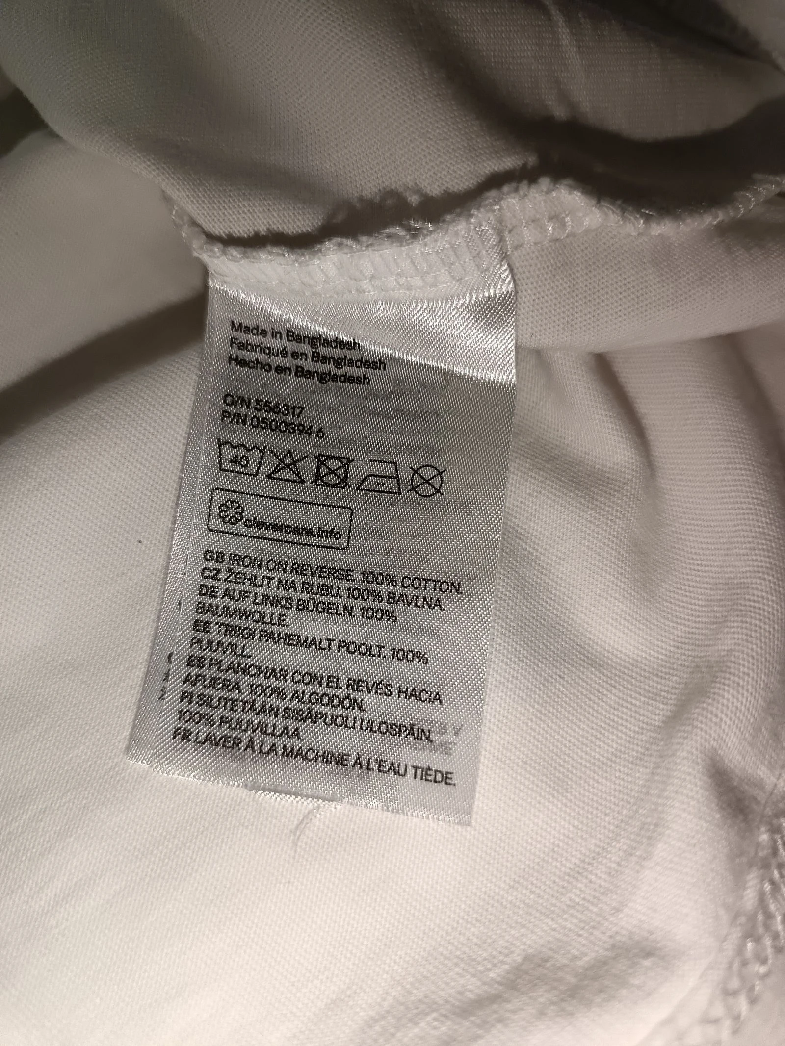 T-shirt H&M Divided Branca com Estampa de Cacto – photo 2